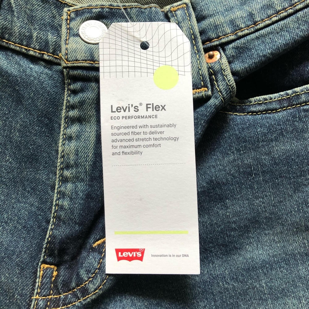 Levi Strauss & Co | Men’s 511 Slim Stretch Jeans - Picture 5 of 8